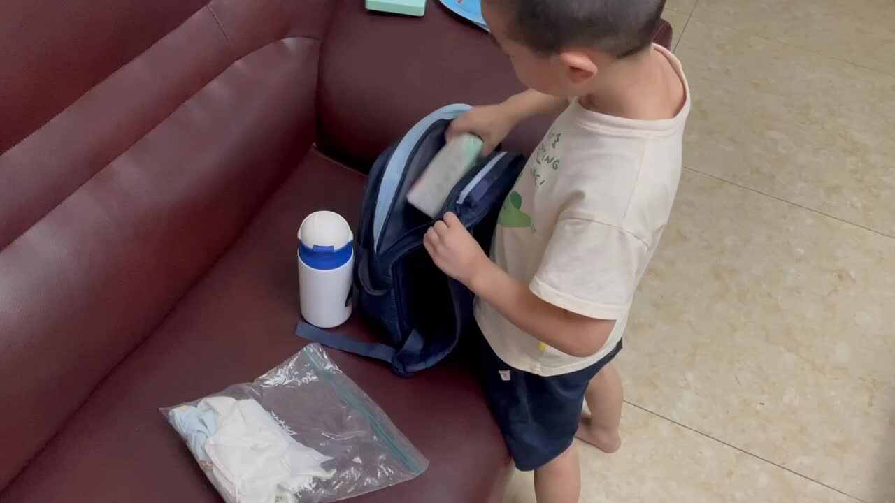 2024.9.19-大A班胡焌一《整理书包》