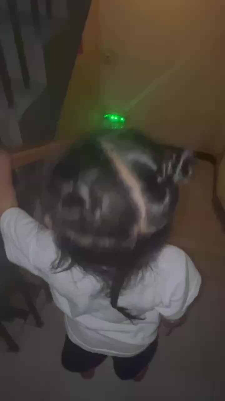 9月20大B班李瑞溪上下楼梯练习.MOV