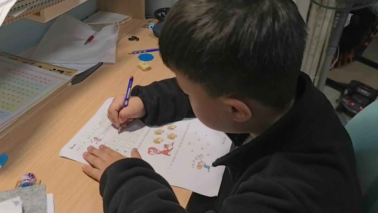 学A班兰梓瀚拼音闯关游戏单20241017.mp4