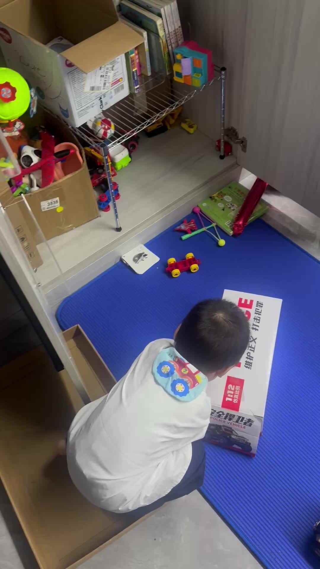 20241014实验小班刘雍洛生活