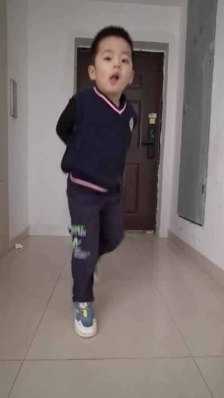 mmexport1728013999220.mp4