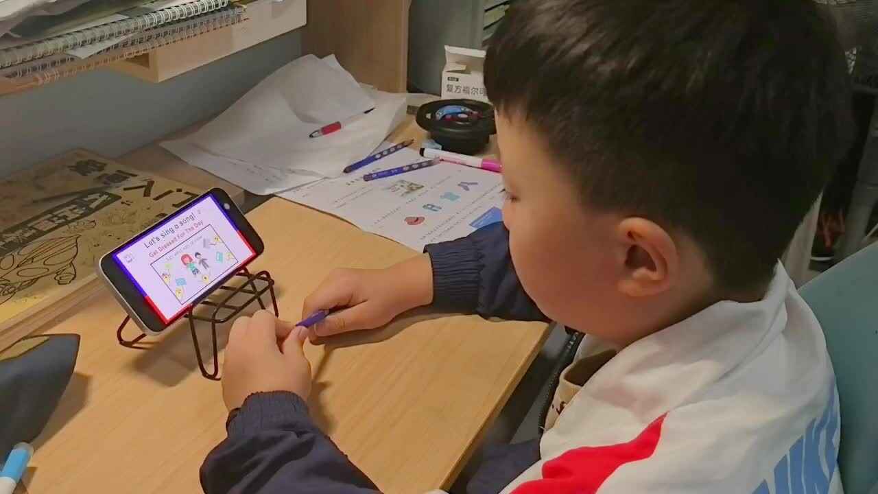 学A班兰梓瀚英语视频跟读20241016.mp4