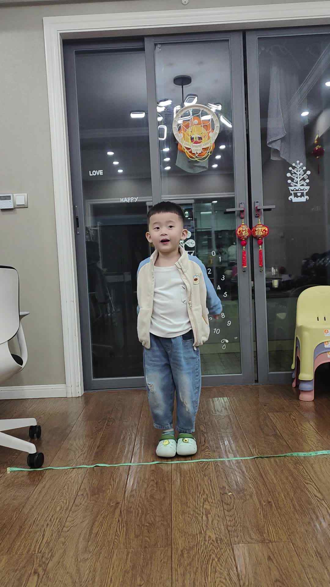 2024.10.11中A班李楷延——跳远练习.mp4