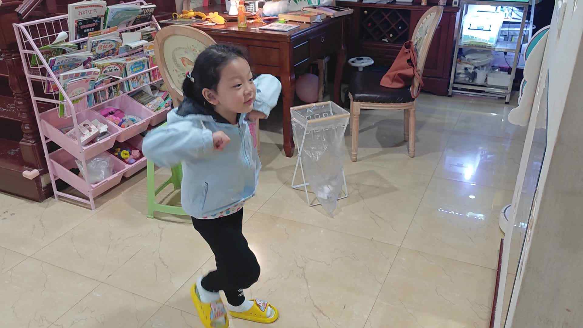 VID_20241017_195302.mp4