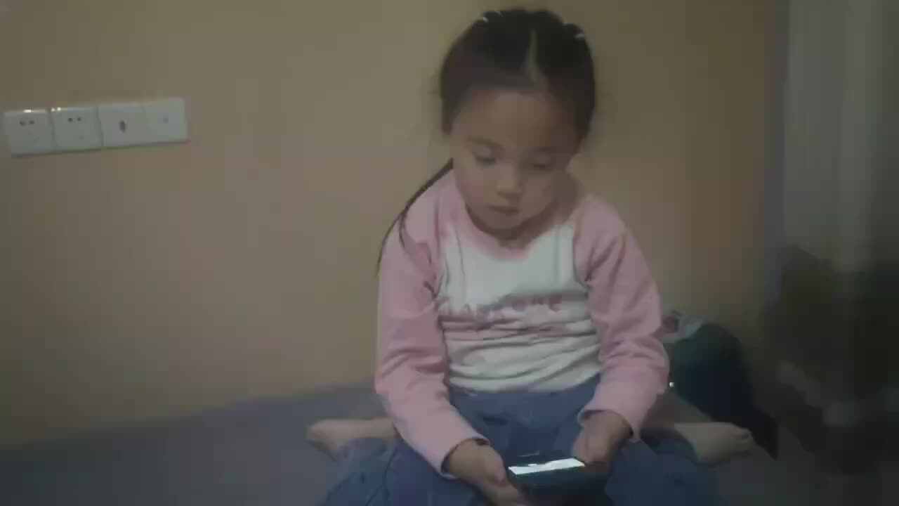 d438a4f4668420bfc94c7f7aa13944f8.mp4