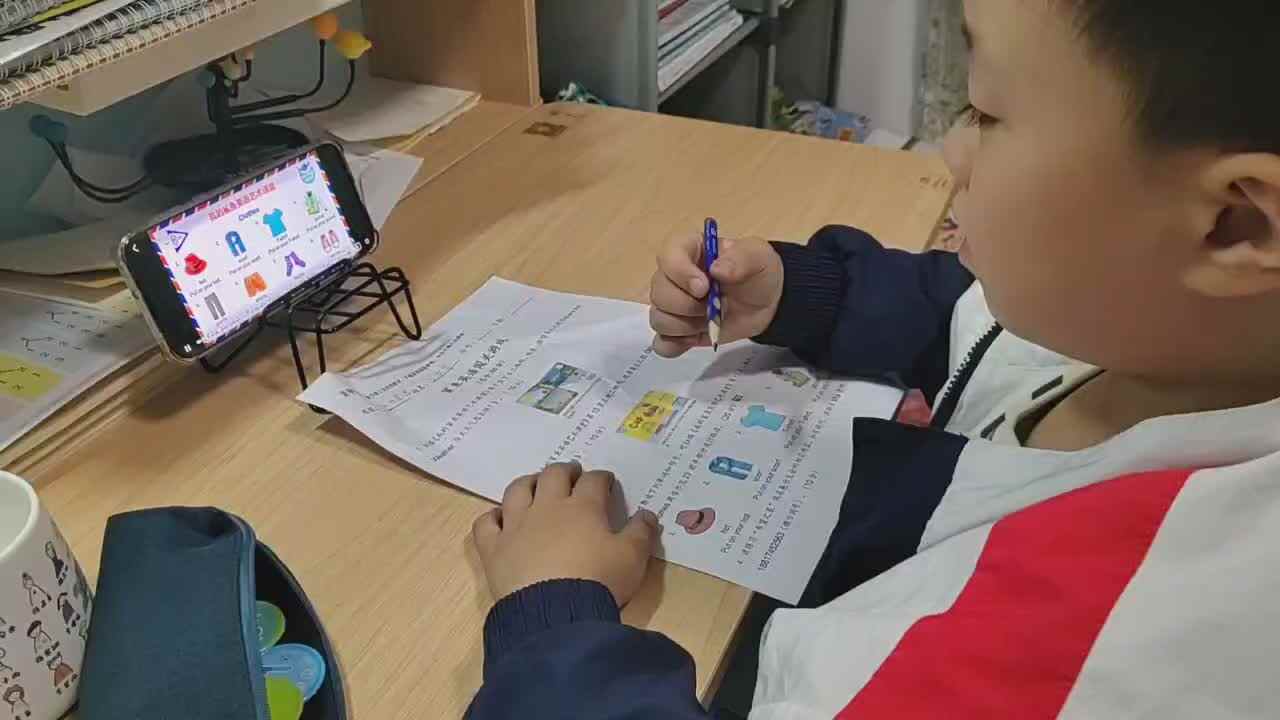 兰梓瀚英语闯关游戏单.mp4