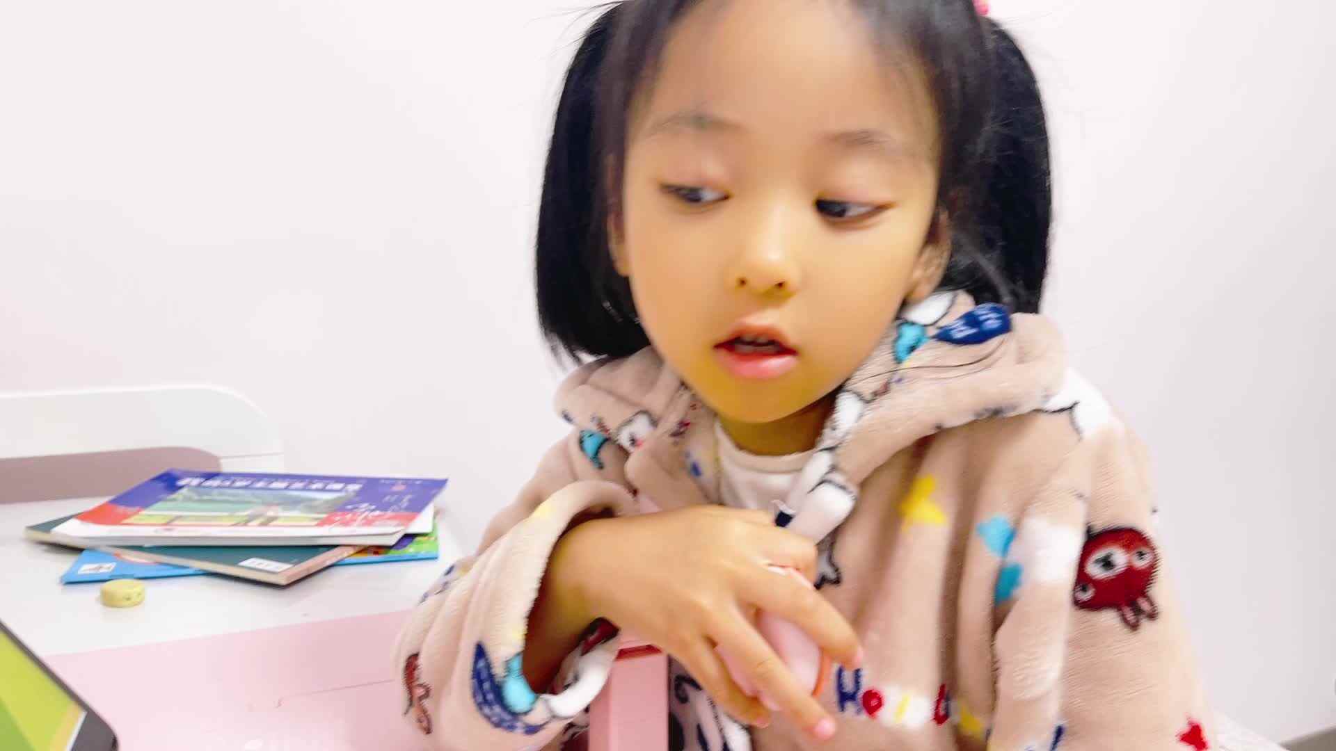 2026级B班20241018吴晨希闯关练习-观看视频《山中送别》.mp4