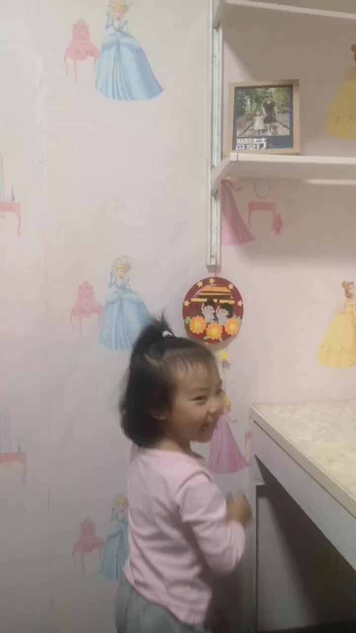 2024.10.9大A班张弦思 摸高跳.mp4