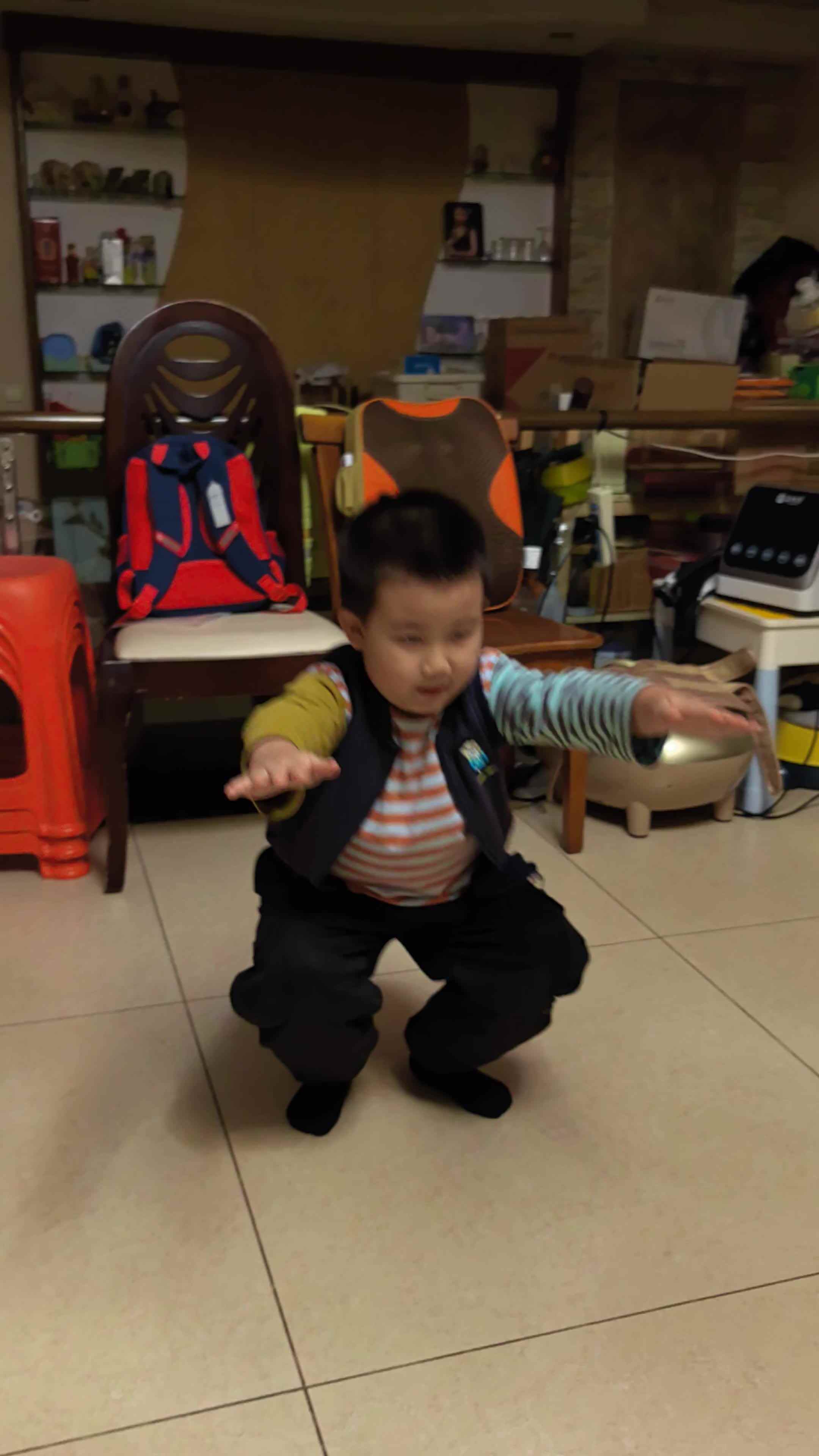 VID_20241010_192810.mp4