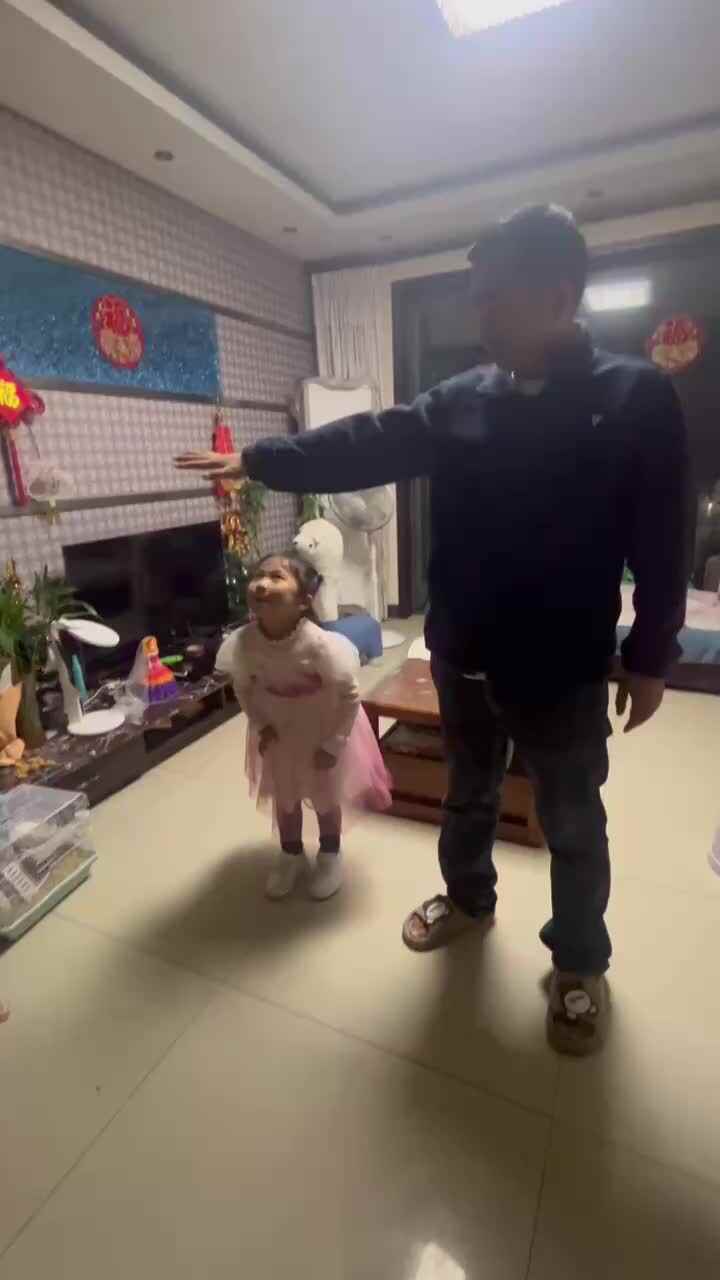10.10大B班李瑞溪.MOV