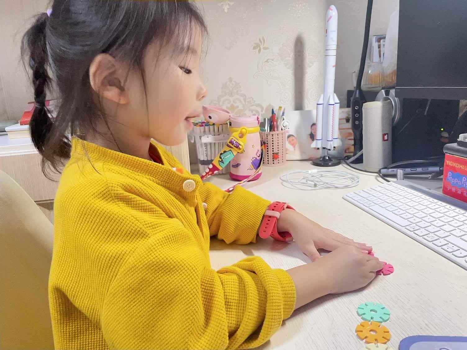 学前B班蒲依诺2024.10.26日练习(数字2-5的分解和组合) mp4