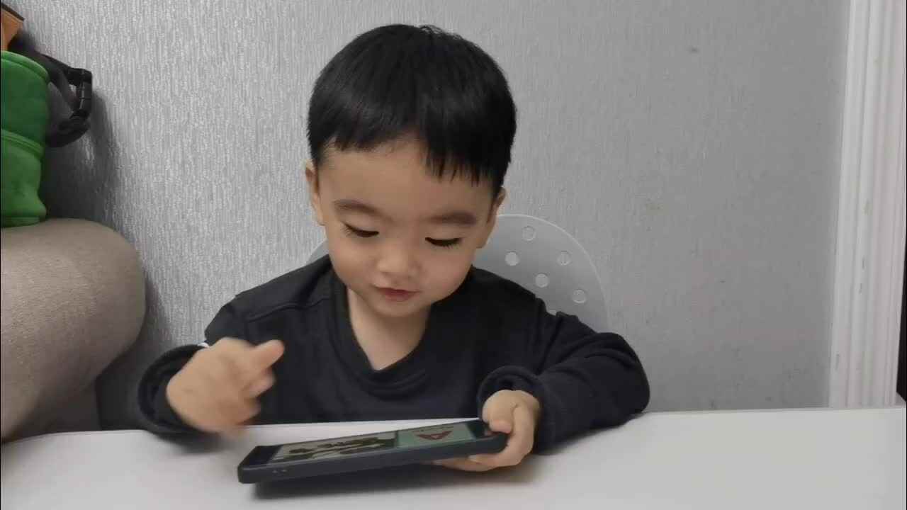 中A班蒋熠_2024.10.09_观看视频《A》mp4