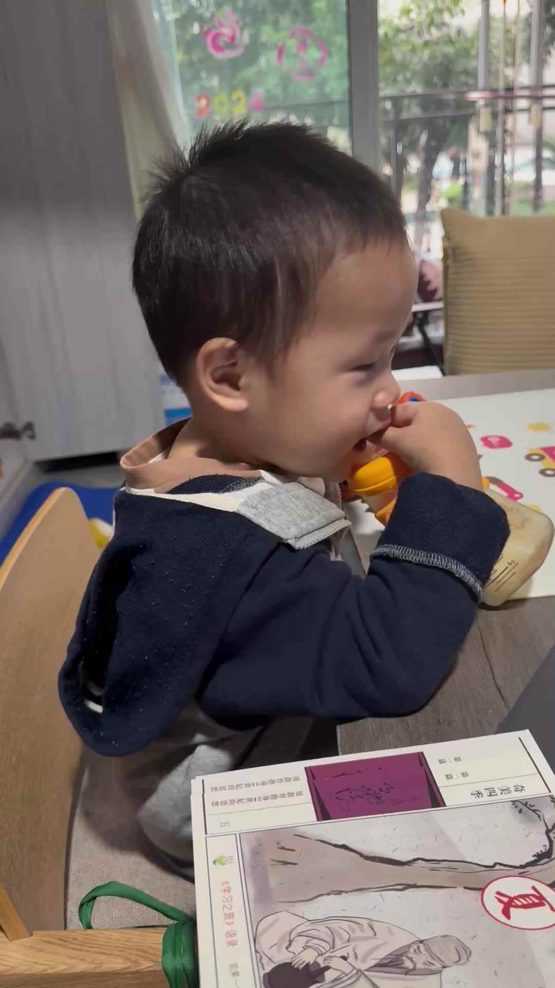 20241013实验小班刘雍洛古诗