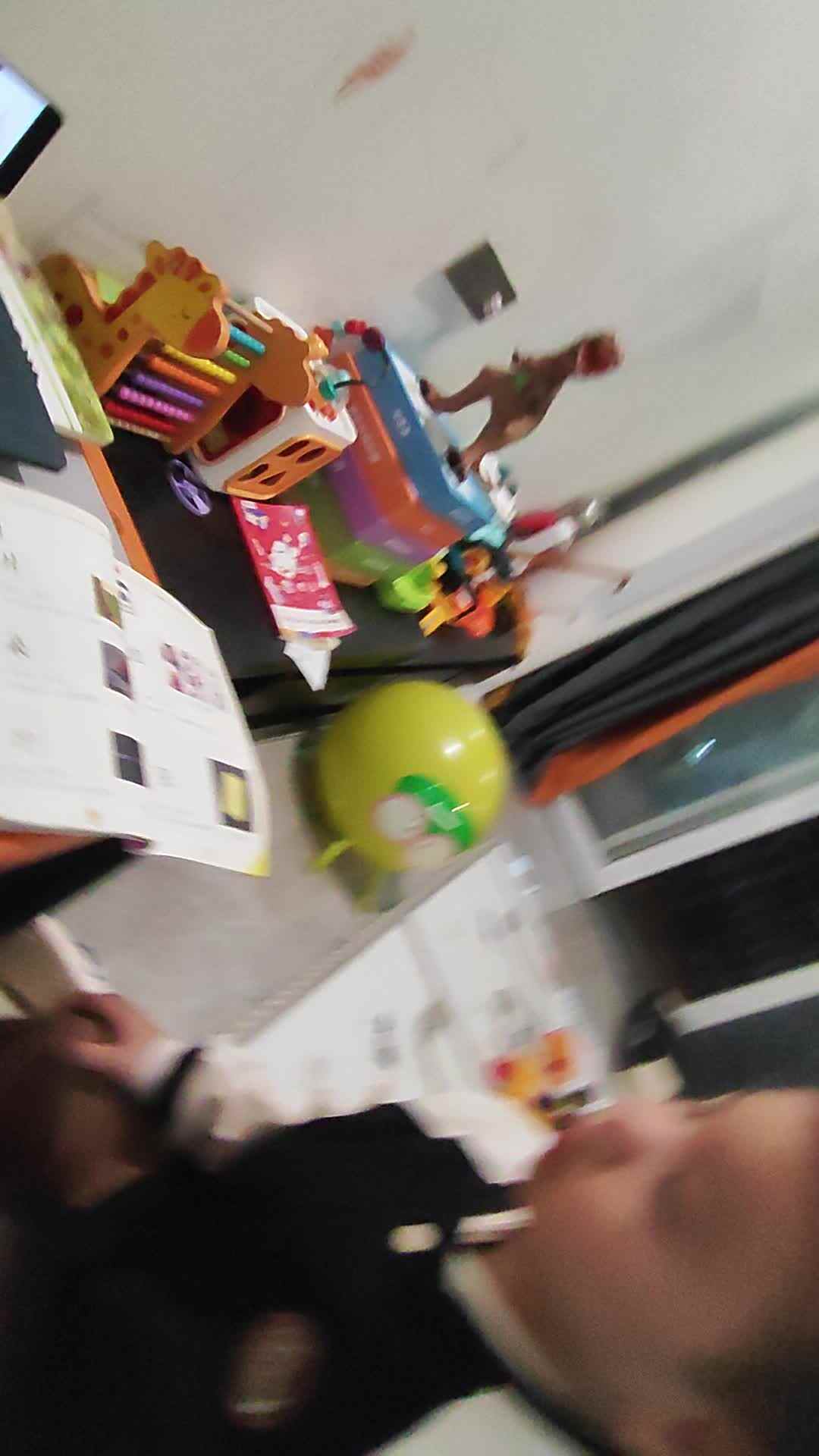 ⁣中A班+吴云泽+20241007+《观看量词视频》