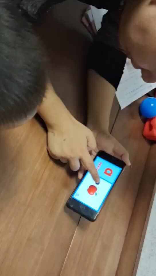 ⁣中A班2024.10.12李柯佑英文视频a.mp4