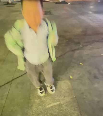 10.14 大b 田熙辰（高抬腿练习） trim.CEE00397-7BD2-4676-B0DB-F87CD6D30FE0.MOV