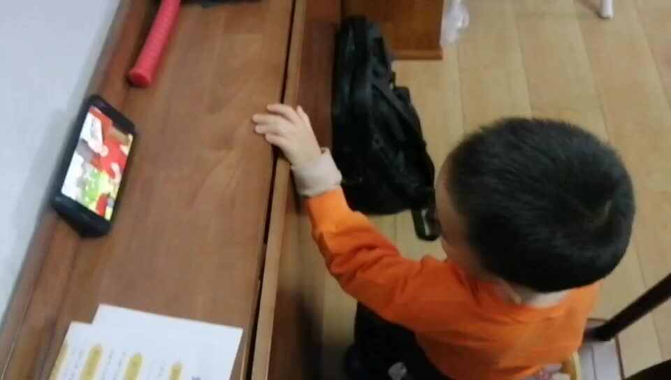 中A班2024.10.26李柯佑外教视频.mp4