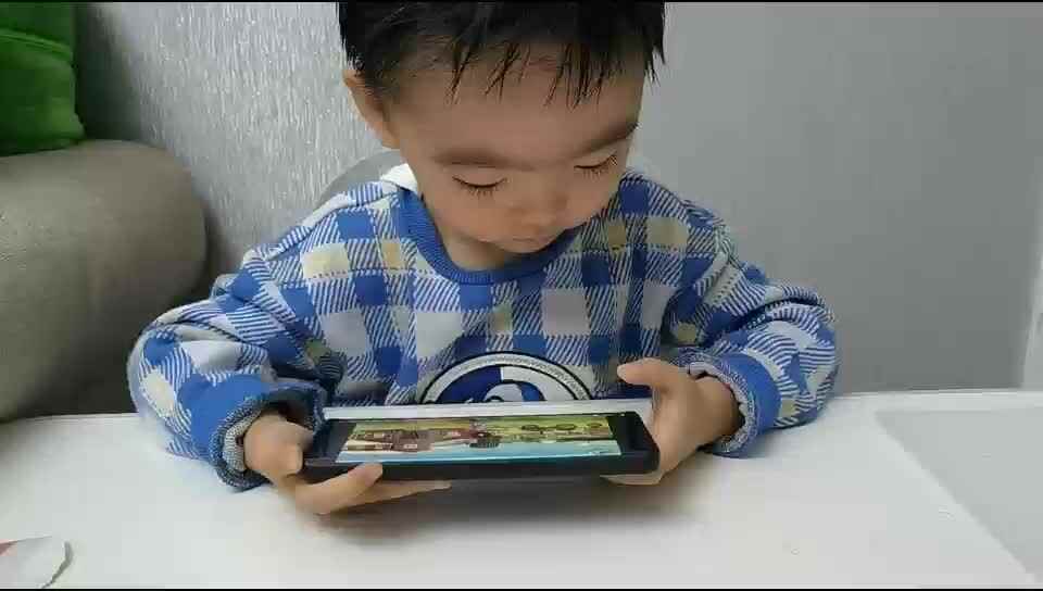 中A班蒋熠  2024.10.25  观看视频《Farm  Animals 2》.mp4