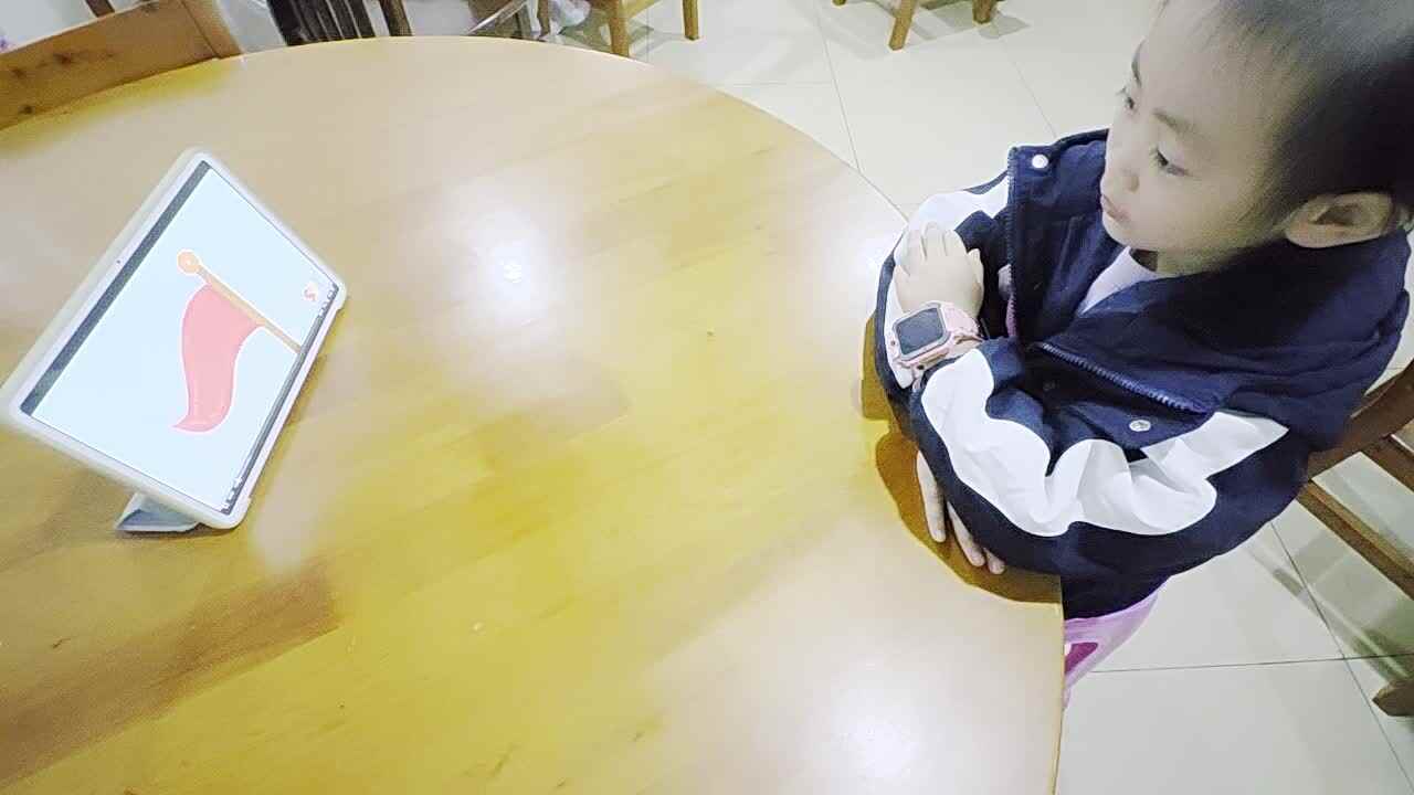 ⁣2024年10月20日大B班谭诗锜观看锦囊视频15页观看英语儿歌《A Sailor went to sea一个水手去出海》
