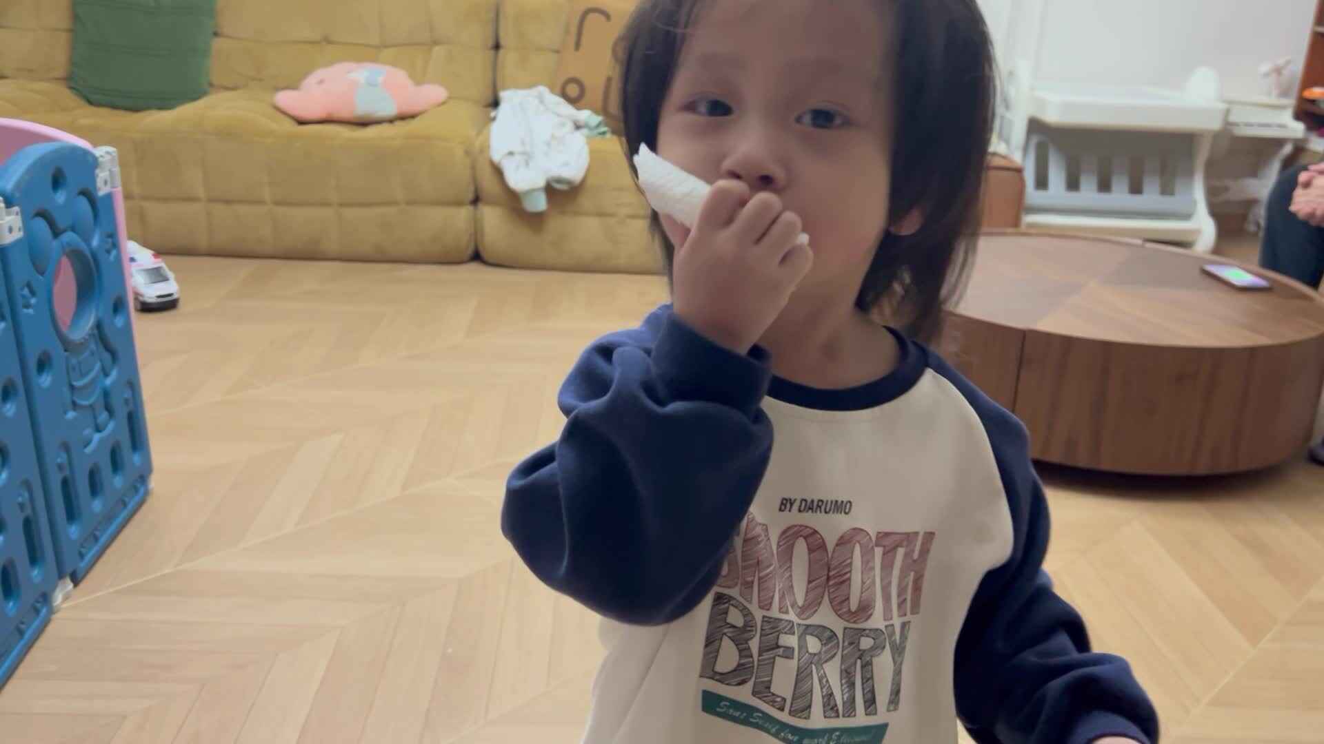 20241028饭后擦嘴巴