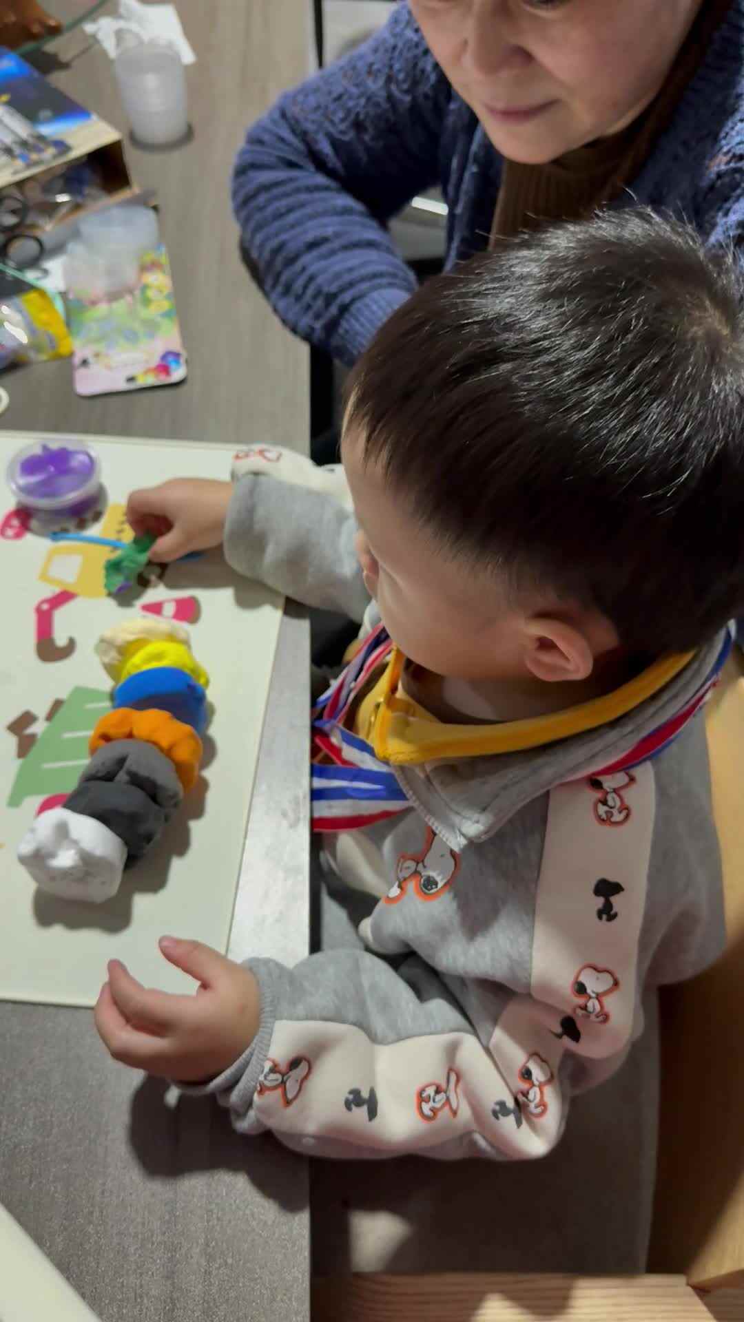 20241123实验小班刘雍洛古诗