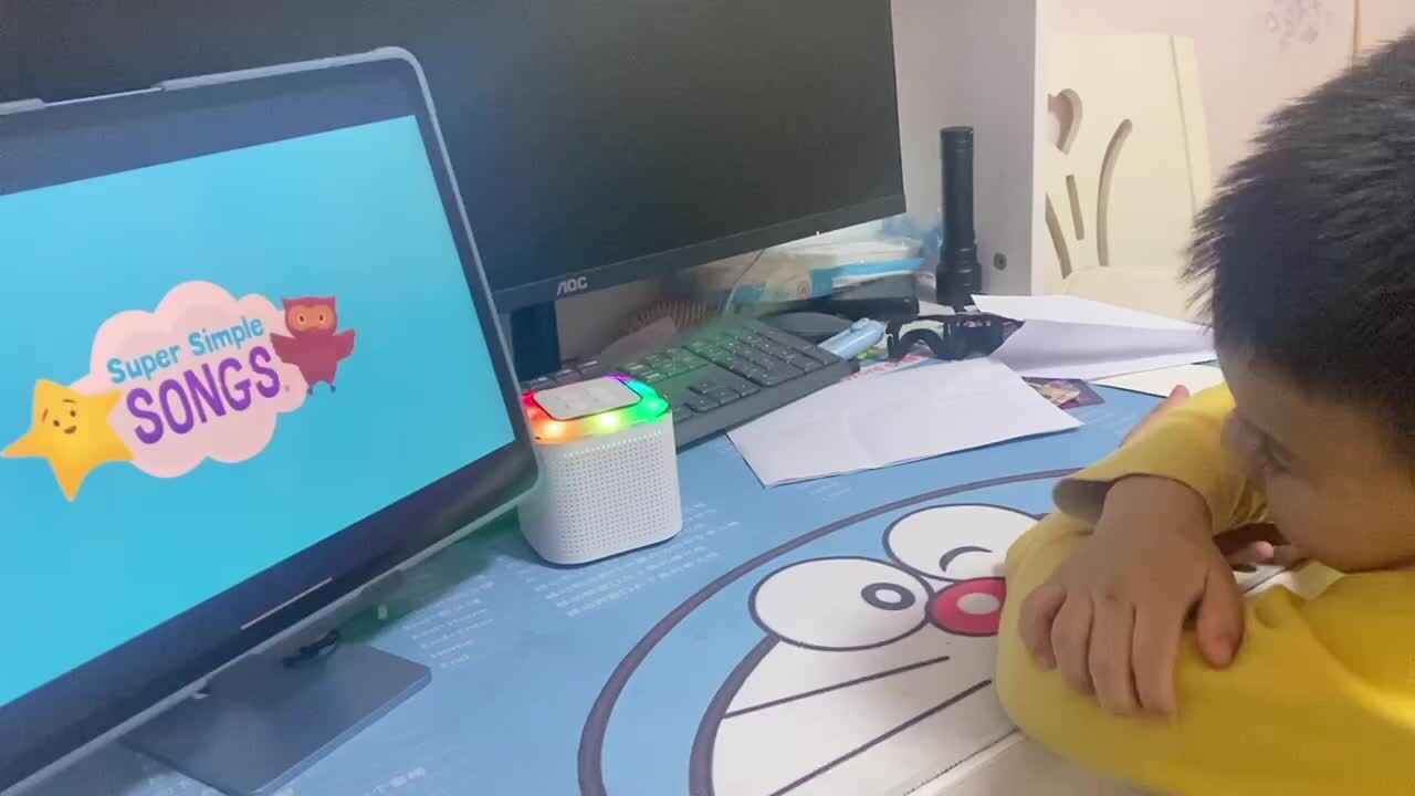 ⁣⁣大B班吕子垚跟唱英文儿歌20241106.MOV