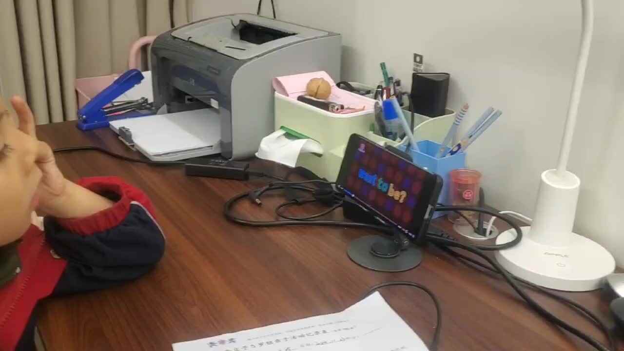 ⁣⁣2024.11.23大B班王千与【观看英语儿歌(jobs职业)】