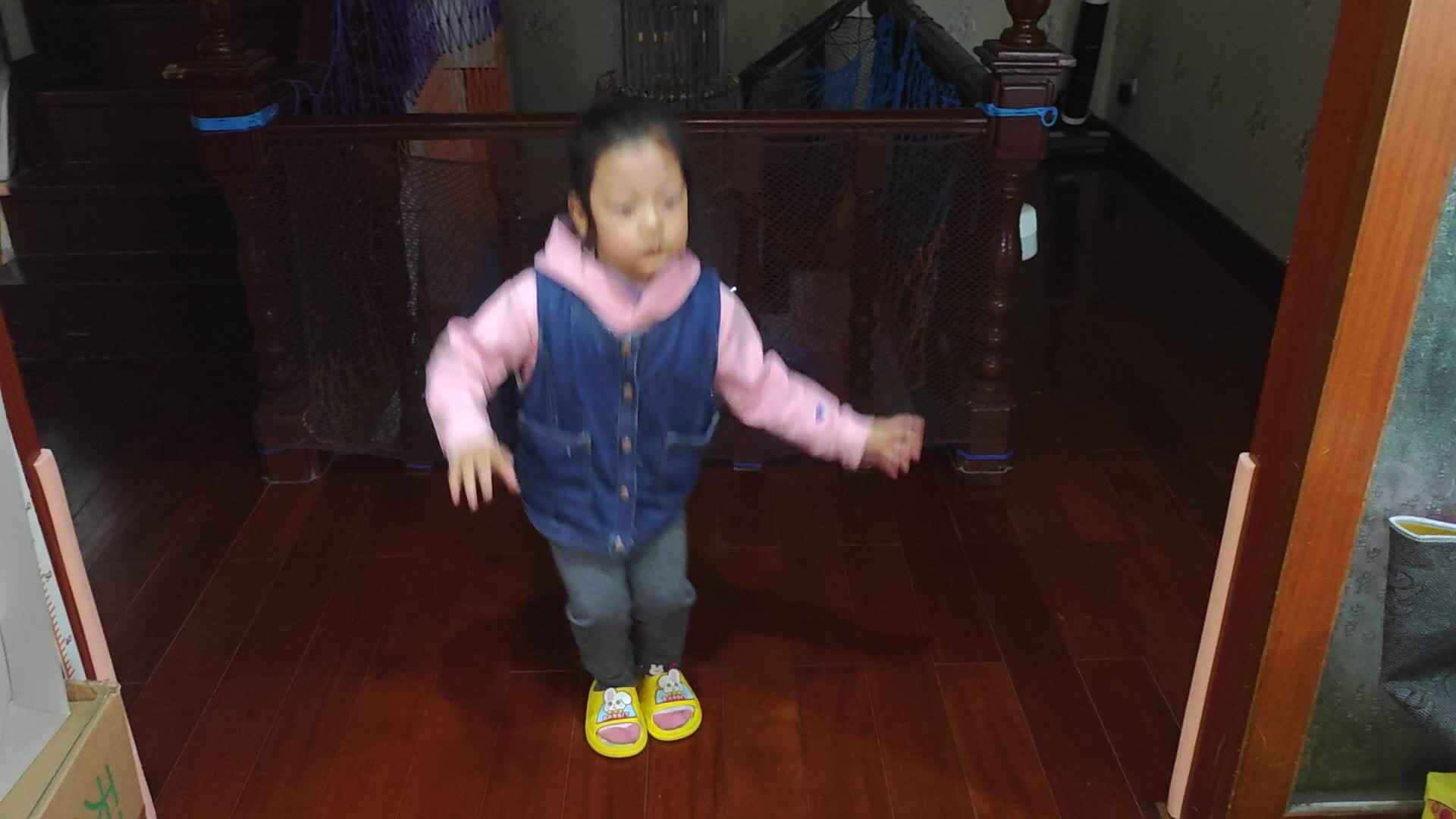 VID_20241119_201800.mp4