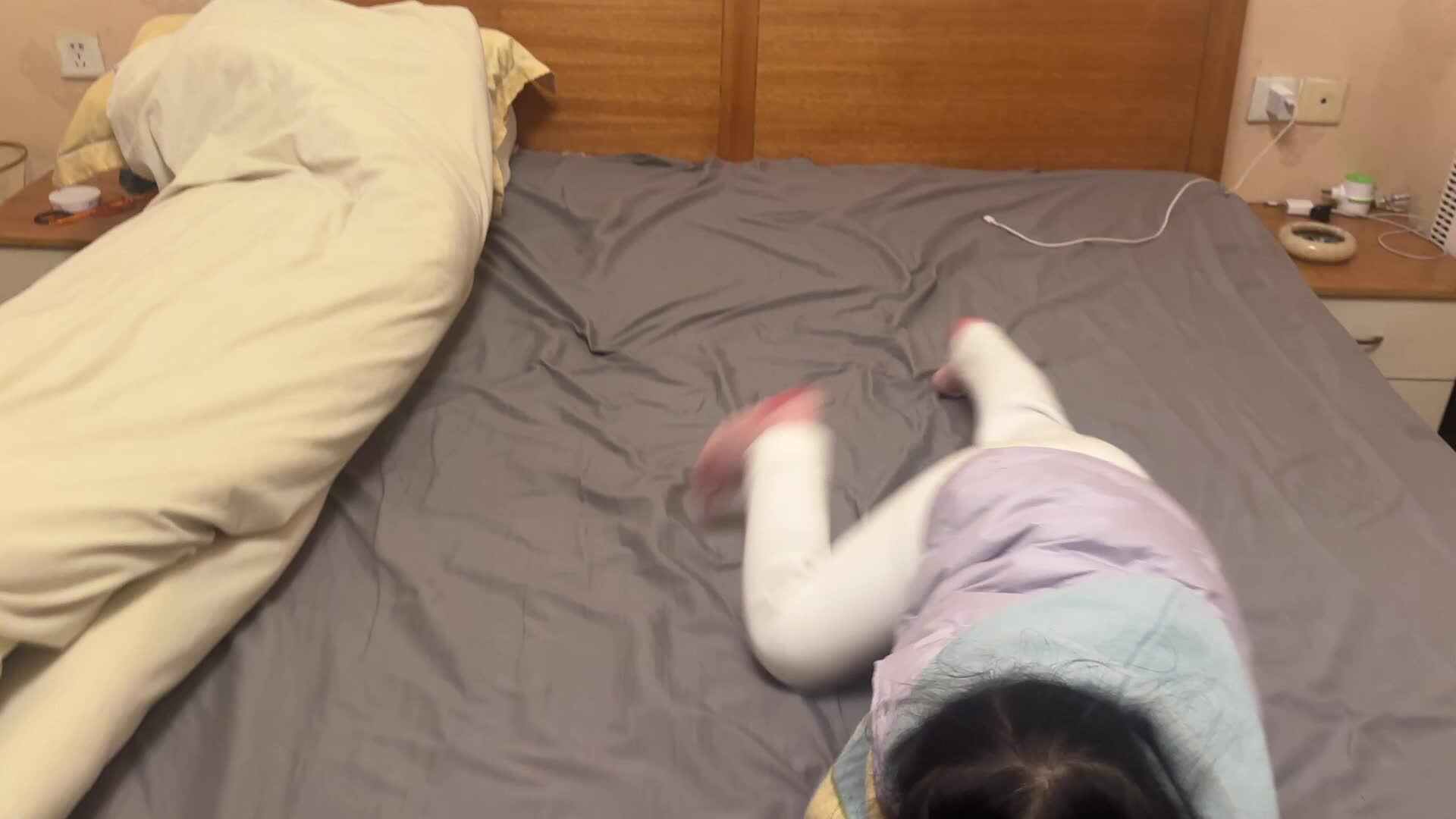 匍匐前进