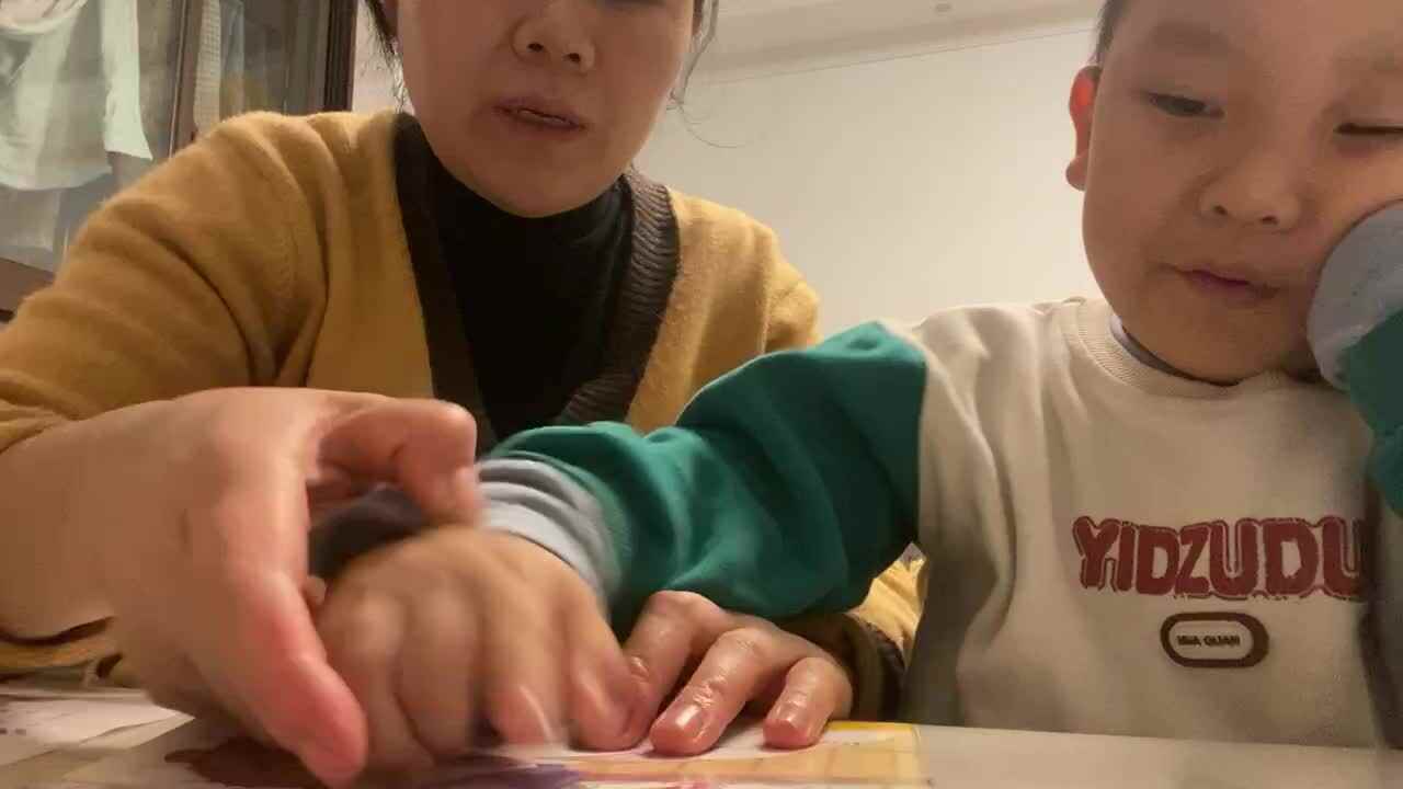 小熊生病了
