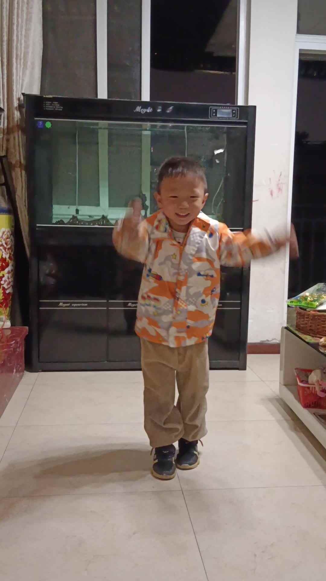 video_20241103_205952.mp4