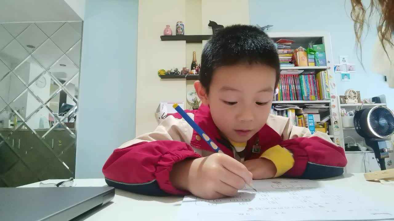 20241103学A班郭睿珩-作业1.mp4