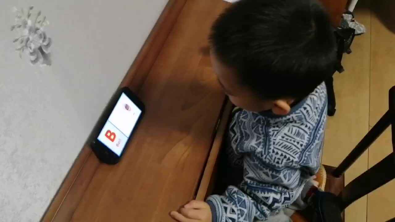 ⁣⁣⁣⁣⁣⁣⁣⁣中A班2024.11.4李柯佑英语B.mp4