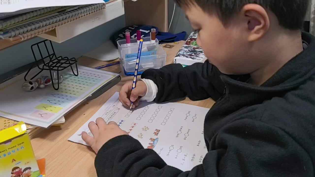 兰梓瀚数学作业单.mp4