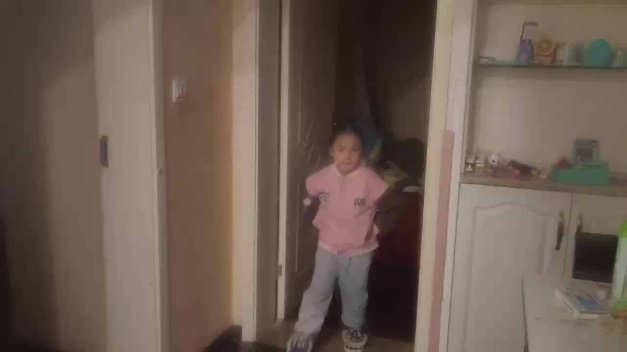 d0e22297e4da360e35234f7c596eed7d.mp4