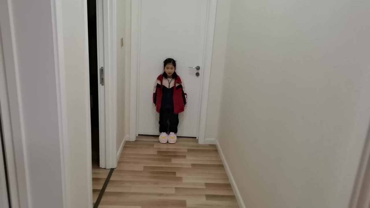 VID_20241125大B班宁汐言体能训练开合跳