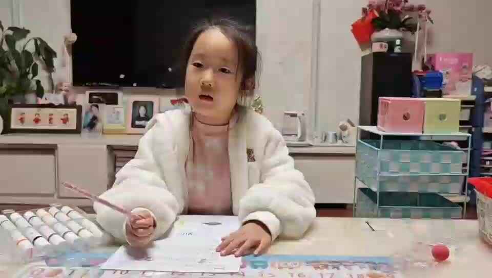 学B班朱佳柠20241201