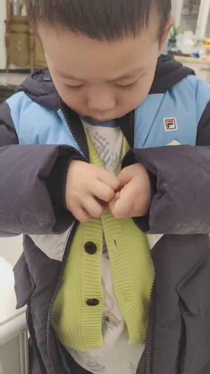 实验中班跳跳2024.12.18