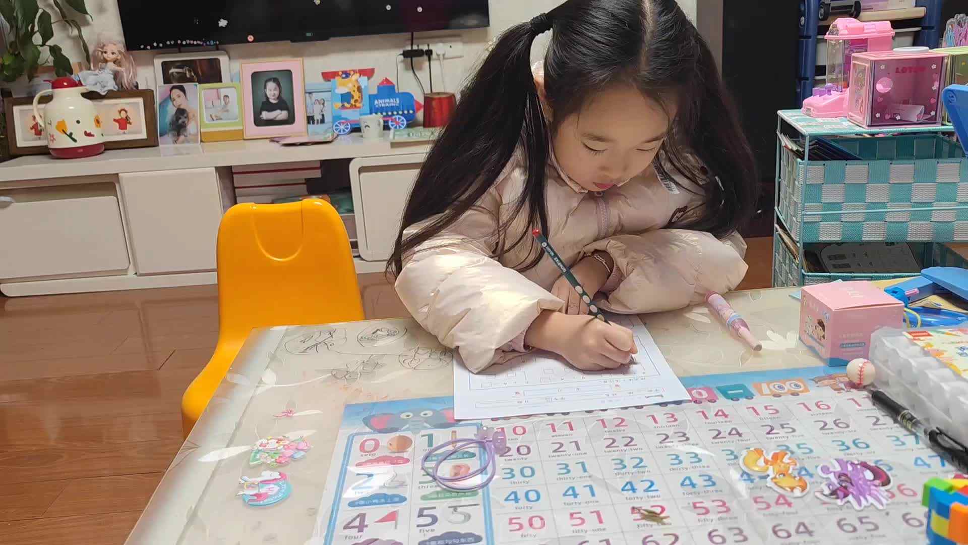学B班朱佳柠20241216