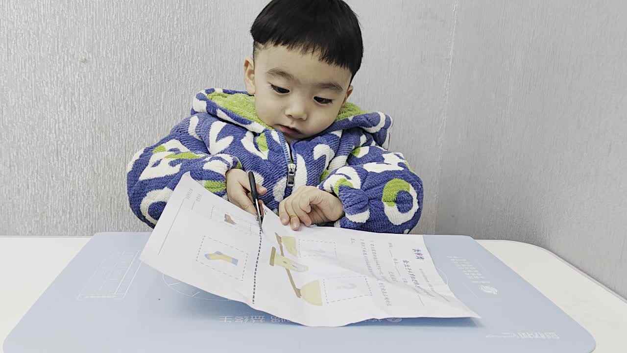 中A班蒋熠_20241224_比轻重.mp4