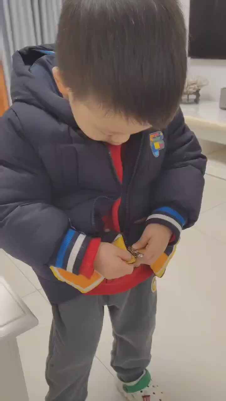 实验中班跳跳2024.12.25