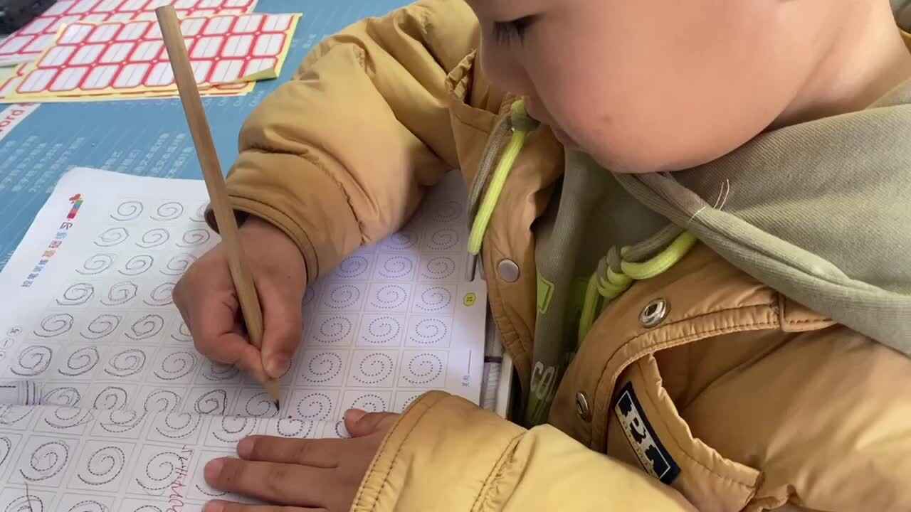 ⁣大B班吕子垚控笔练习20241129.MOV