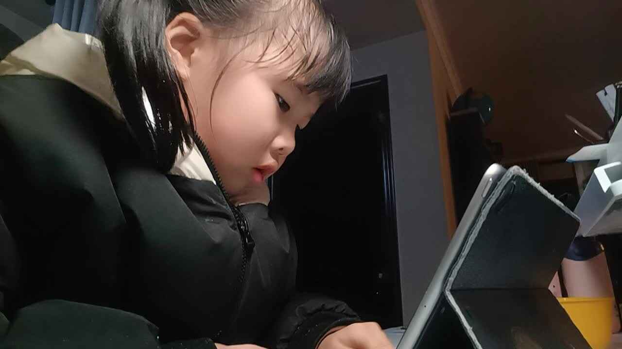 20241226大A于陈昱观看《反义词》.mp4