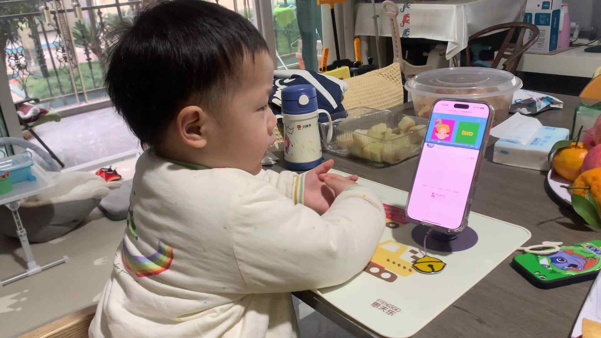 20241201实验小班刘雍洛英语