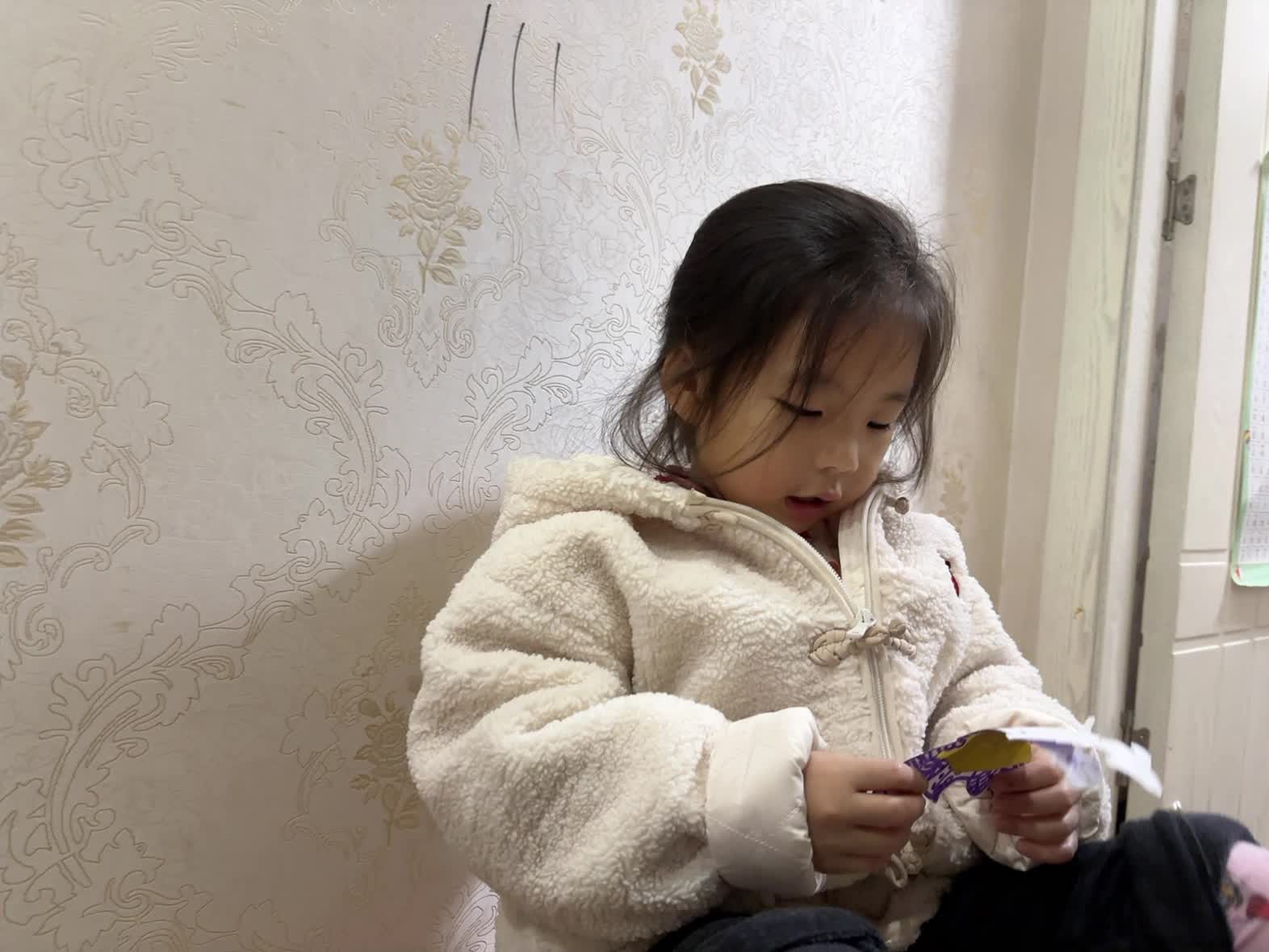 学前B班蒲依诺2024.12.16日背诵(数字9-10的分解和组合).mp4