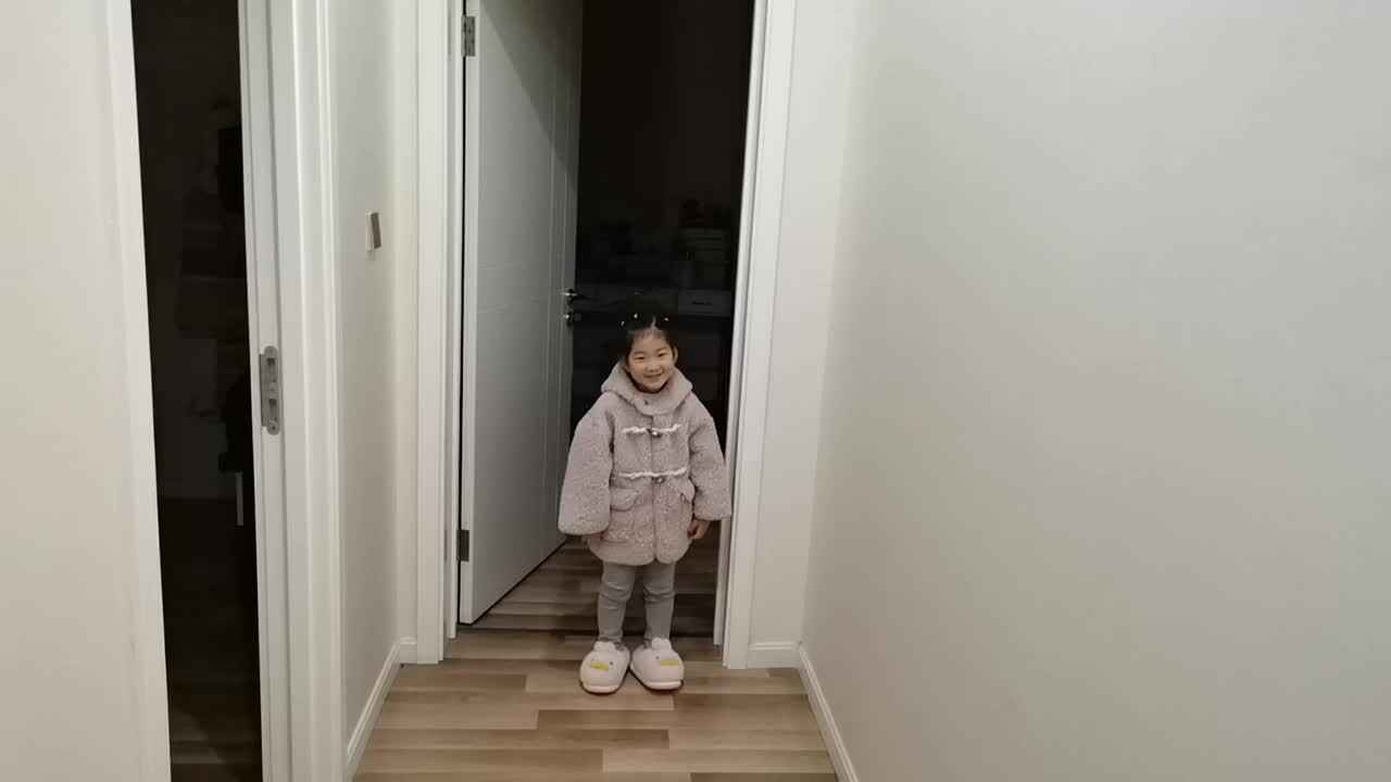 VID_20241204大B班宁汐言练习青蛙跳