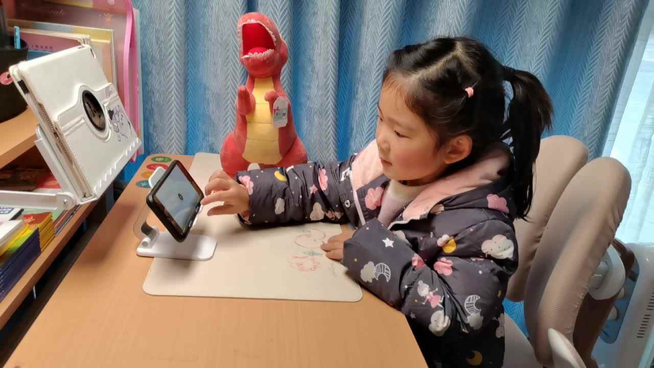 VID_20250110大B班宁汐言观看视频《Lowercase n》