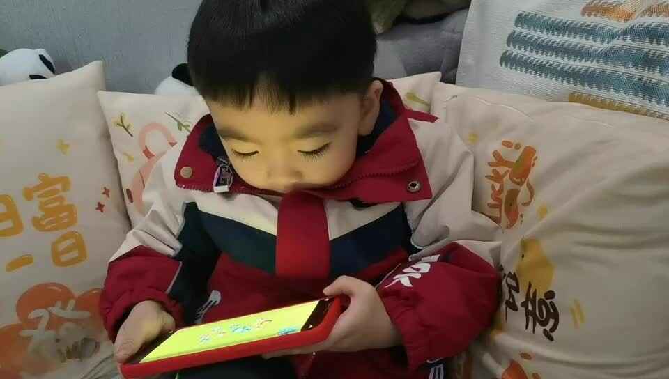 中A班蒋熠  2025.1.13   观看视频mp4