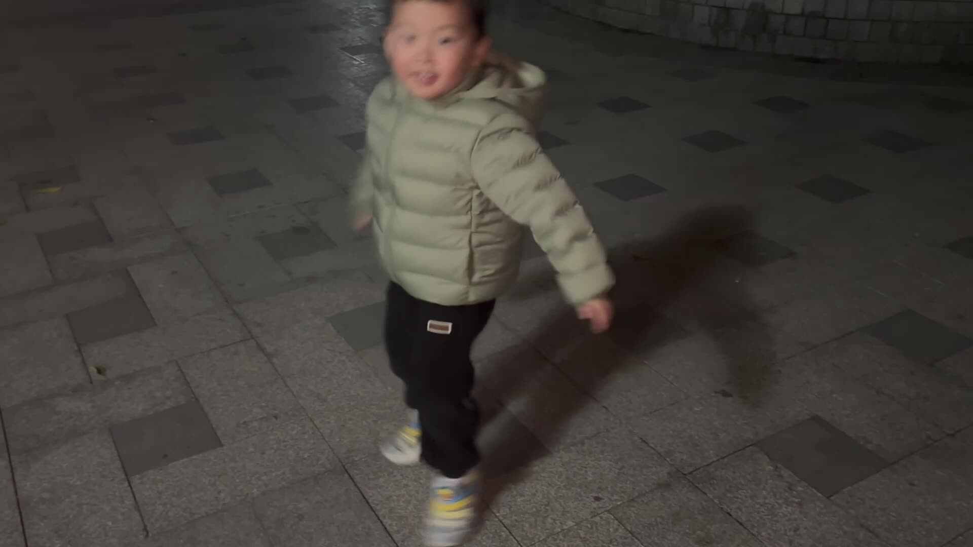 20250227➕中A班➕雷舒凡➕剪刀跳