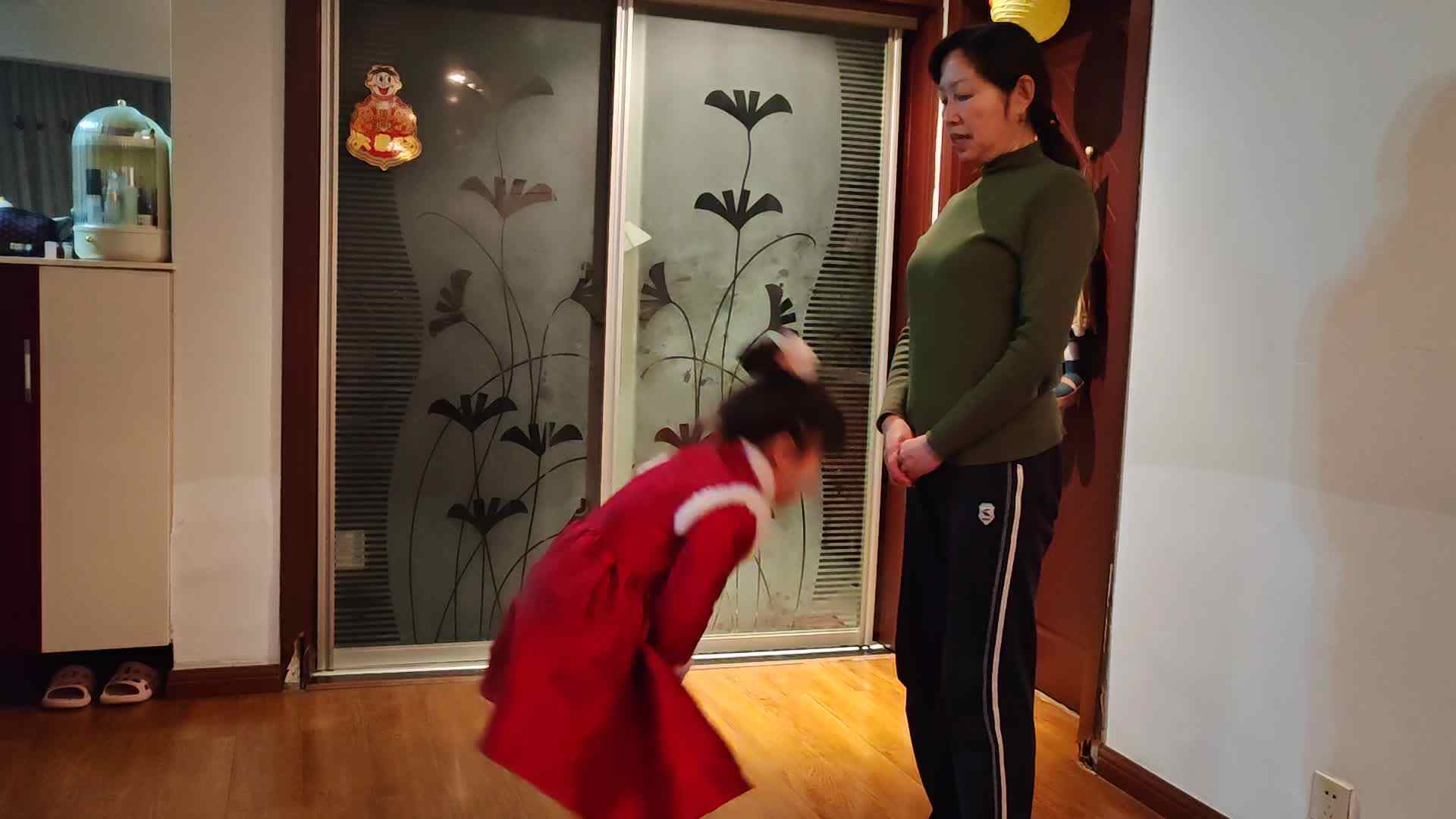 大A李思锦：问好礼仪